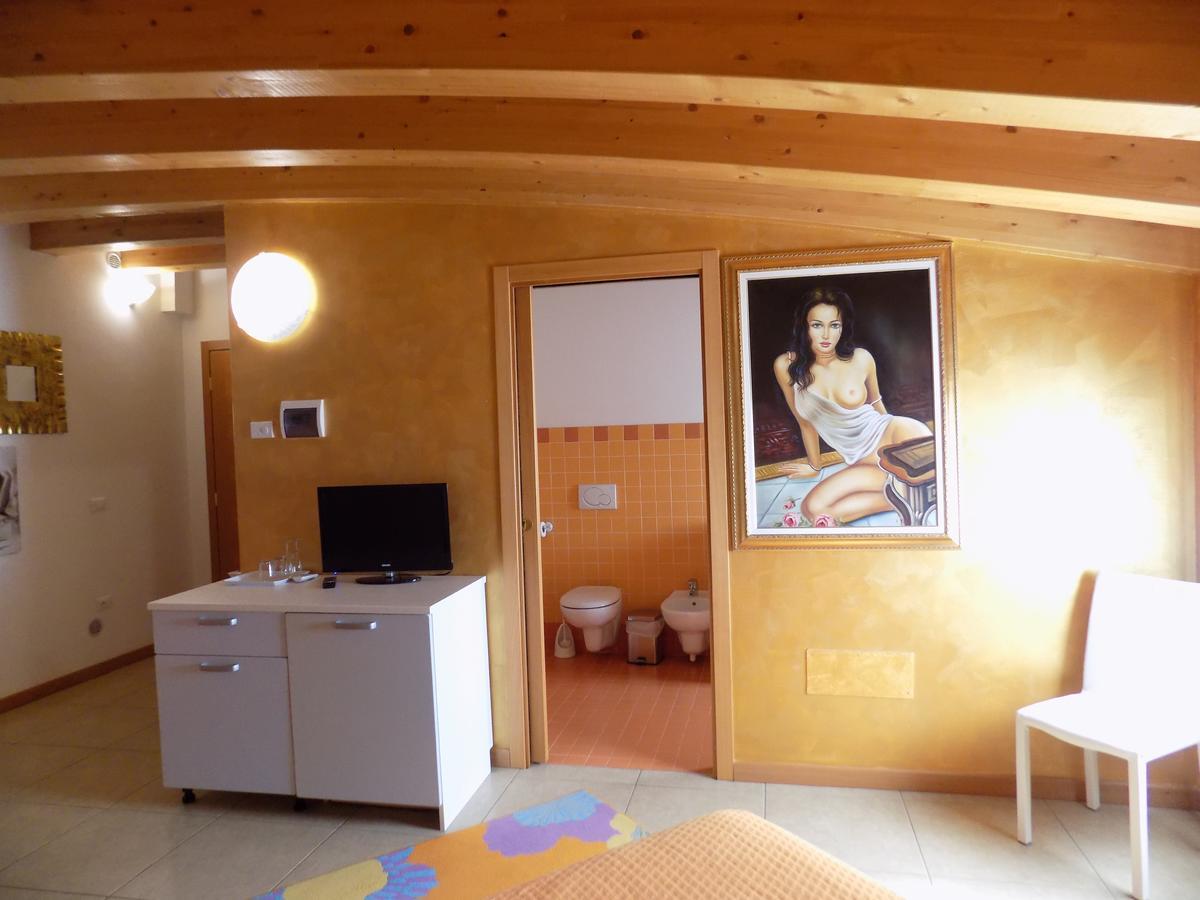 Hotel Residence Sole Фонтанафредда Экстерьер фото