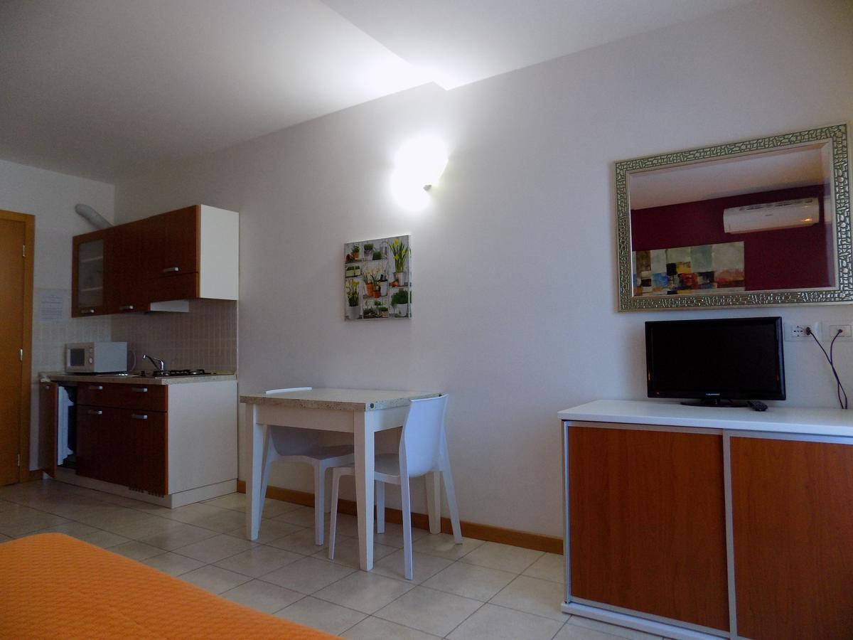 Hotel Residence Sole Фонтанафредда Экстерьер фото
